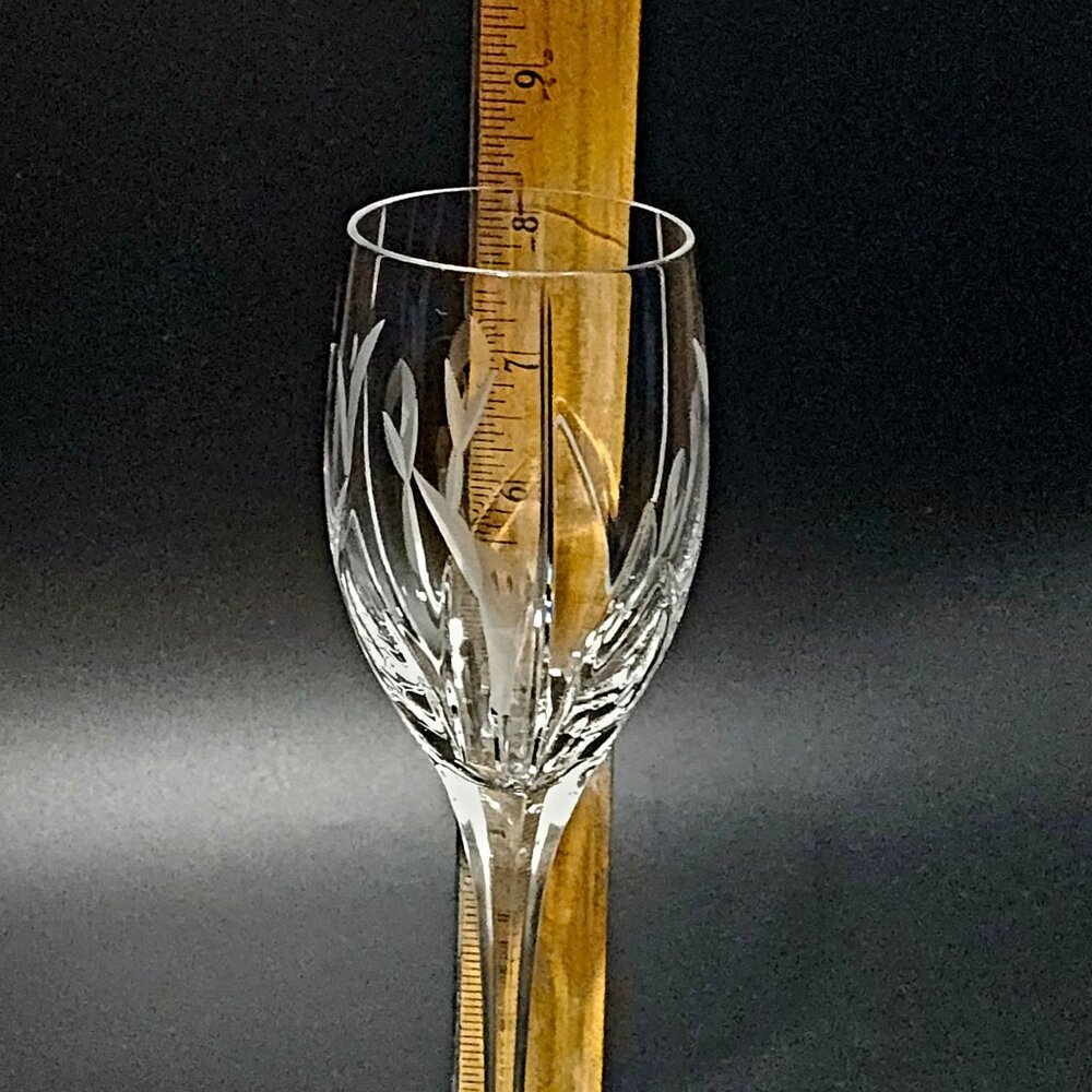 2 Mikasa Calla Lily Wine Glass 8.5" frosted cut crystal floral sculpted stem - Picture 3 of 9